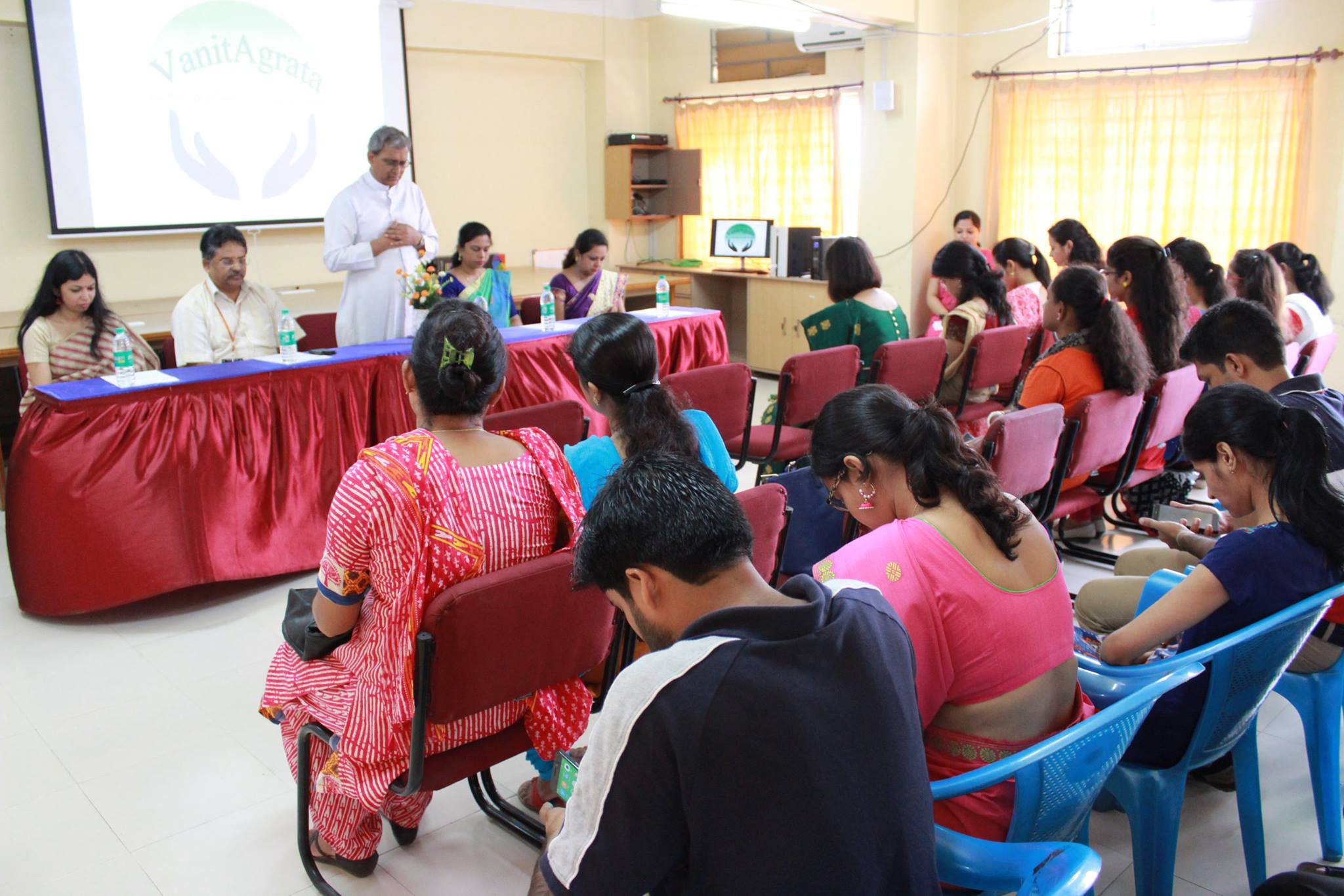 Two-Day Computer Literacy Workshop for School Teachers
